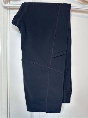 Fabletics Maternity PureLuxe High-Waisted 7/8 Black Legging